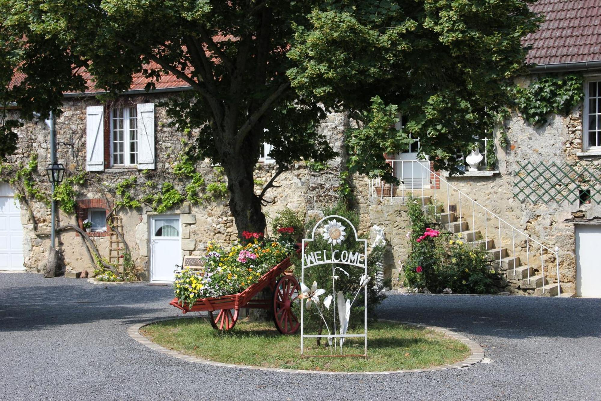 Bed and Breakfast Domaine Du Moulin De L'Etang Châtillon-sur-Marne Exteriér fotografie