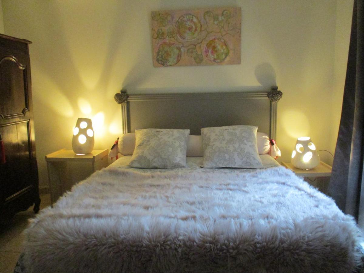 Bed and Breakfast Domaine Du Moulin De L'Etang Châtillon-sur-Marne Exteriér fotografie